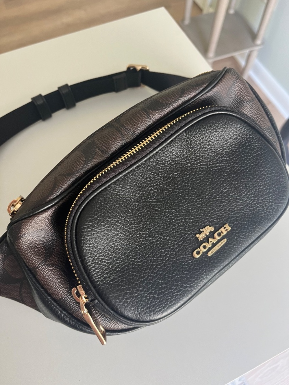 Coach Court belt bag - Picture 2 of 6
